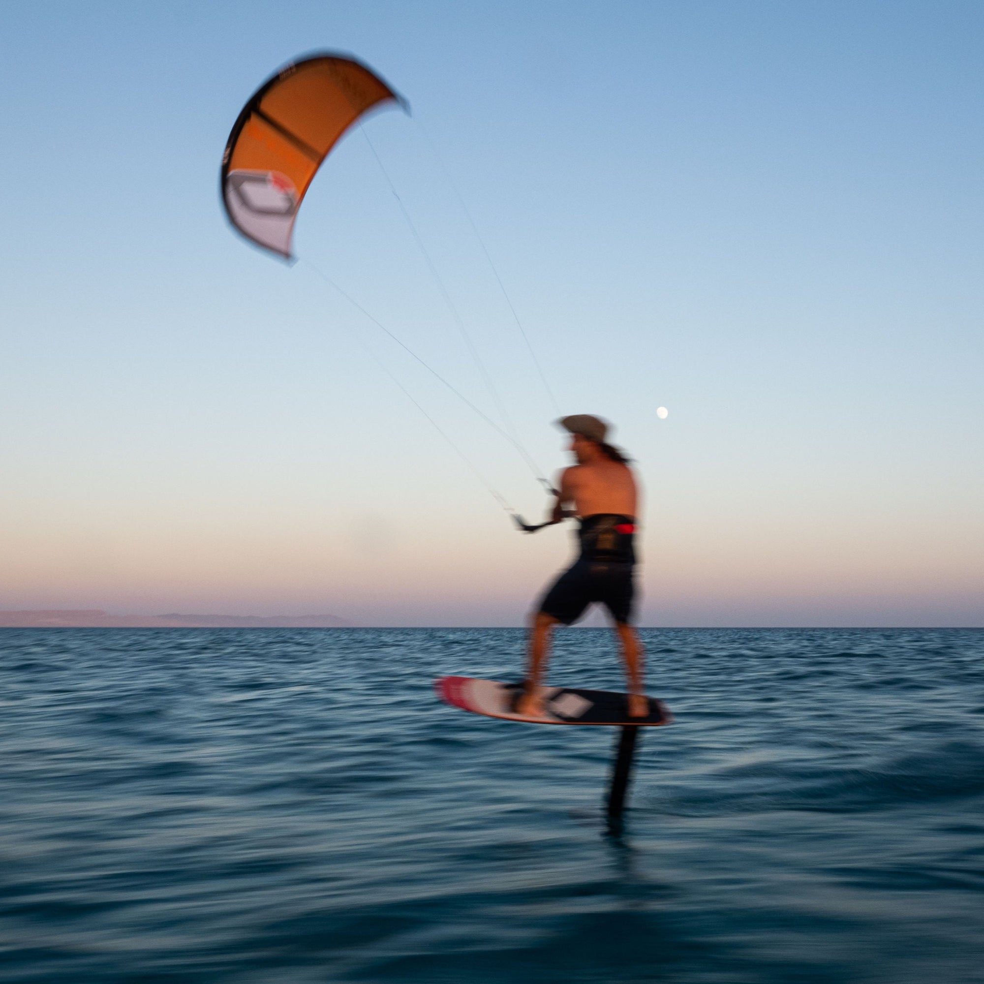 Ozone Apex V1 hydrofoil Kitesurfing foil and board